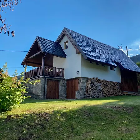 Apartman U Lisky Bystrousky