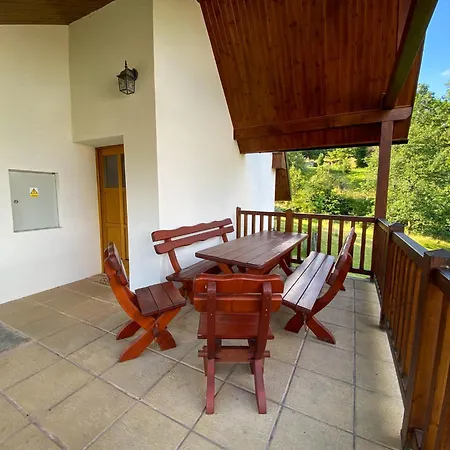 U Lisky Bystrousky Apartman
